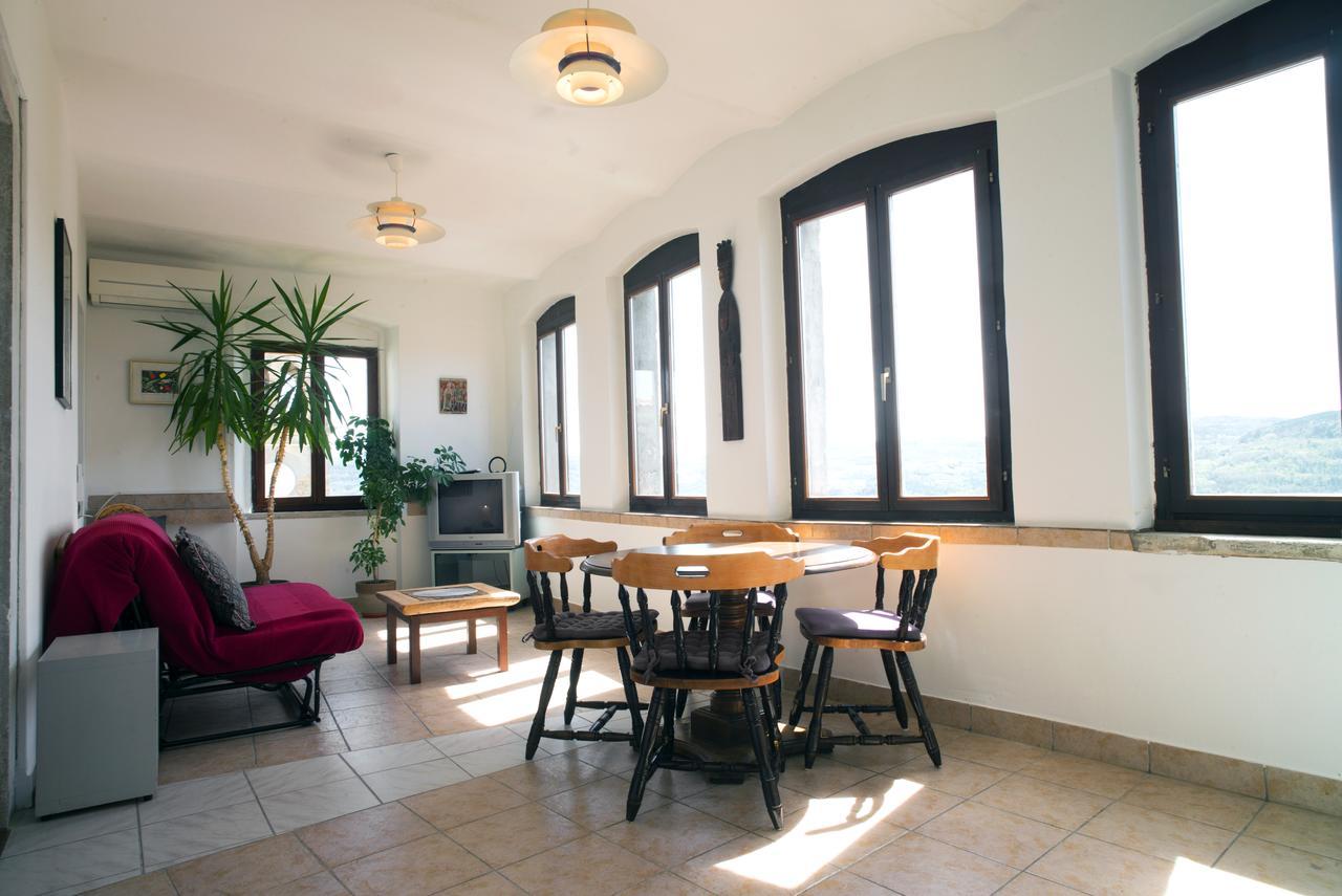 דירות Loggia מוטובון מראה חיצוני תמונה